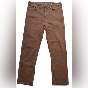 Roark HWY 190 Relaxed Fit Cotton Stretch Broken Twill Jeans in Brown Size 33